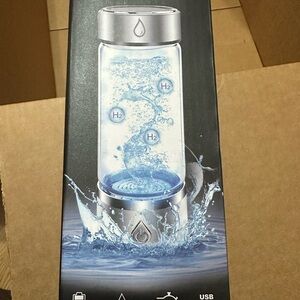 Hydrogen Water Bottle with Silver Accents